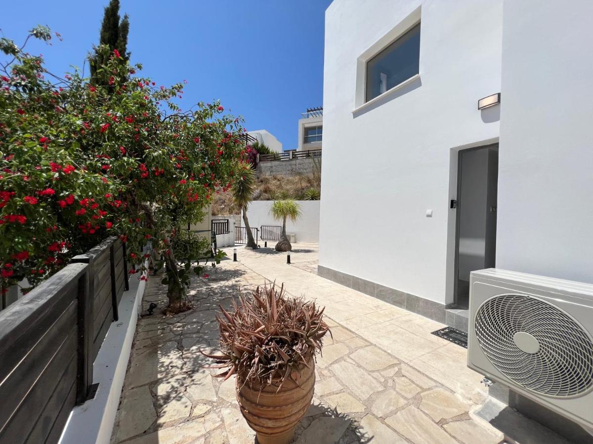 Villa Marina Sea-View Private Pool Peyia Exterior photo